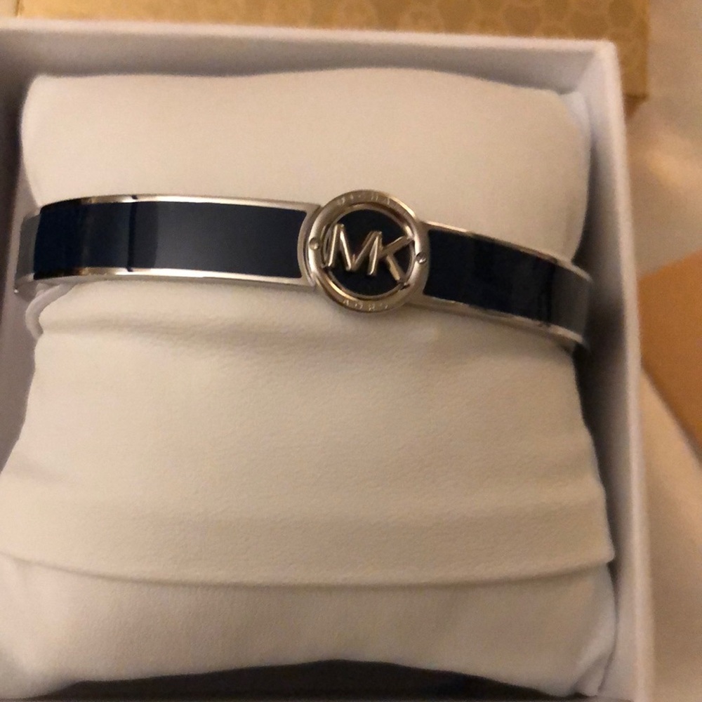 Michael Kors Silver Tone Stainless Steel Navy Blue Enamel Bangle MK Logo NWT Box